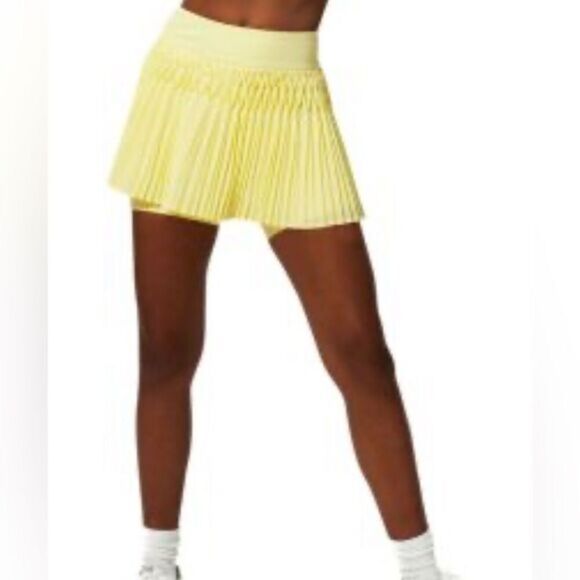 NWT EleVen Venus Williams Lemon Yellow Kudos Skirt Pleated Skort - Size Large - Picture 1 of 10